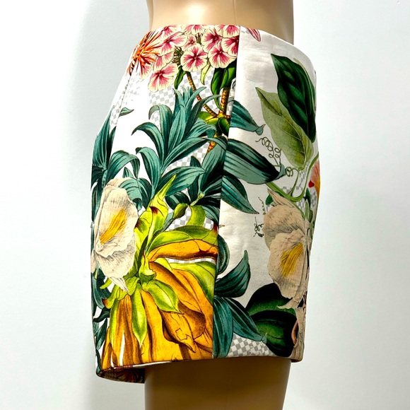 CAMEO Womens High Waist Paper Bag Shorts Floral Print Size Medium - Picture 3 of 7